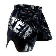 Load image into Gallery viewer, Venomous Snake Fighting Elastic  Shorts